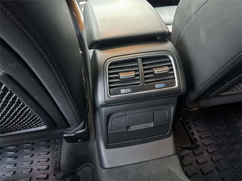 Used 2015 Audi Q5 3.0T Premium Plus w/ Technology Package image 15