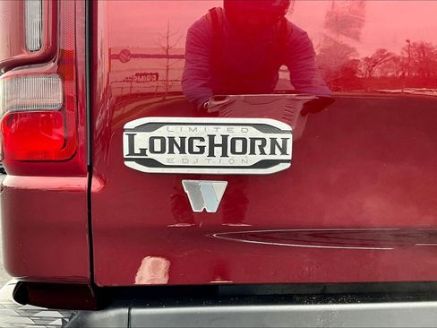 Used 2022 RAM 1500 Limited image 25