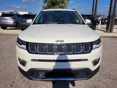 Used 2018 Jeep Compass Limited w/ Navigation Group image 19
