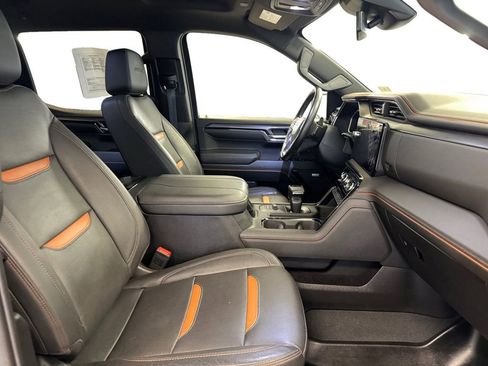 Used 2023 GMC Sierra 1500 AT4 image 17