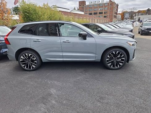New 2026 Volvo XC60 T8 Ultra w/ Protection Package Premier image 3