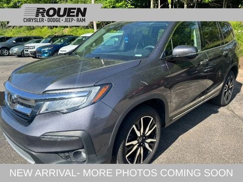 Used 2022 Honda Pilot Touring image 1
