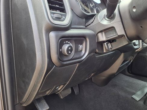 New 2026 RAM 2500 Tradesman AWD/4WD image 12