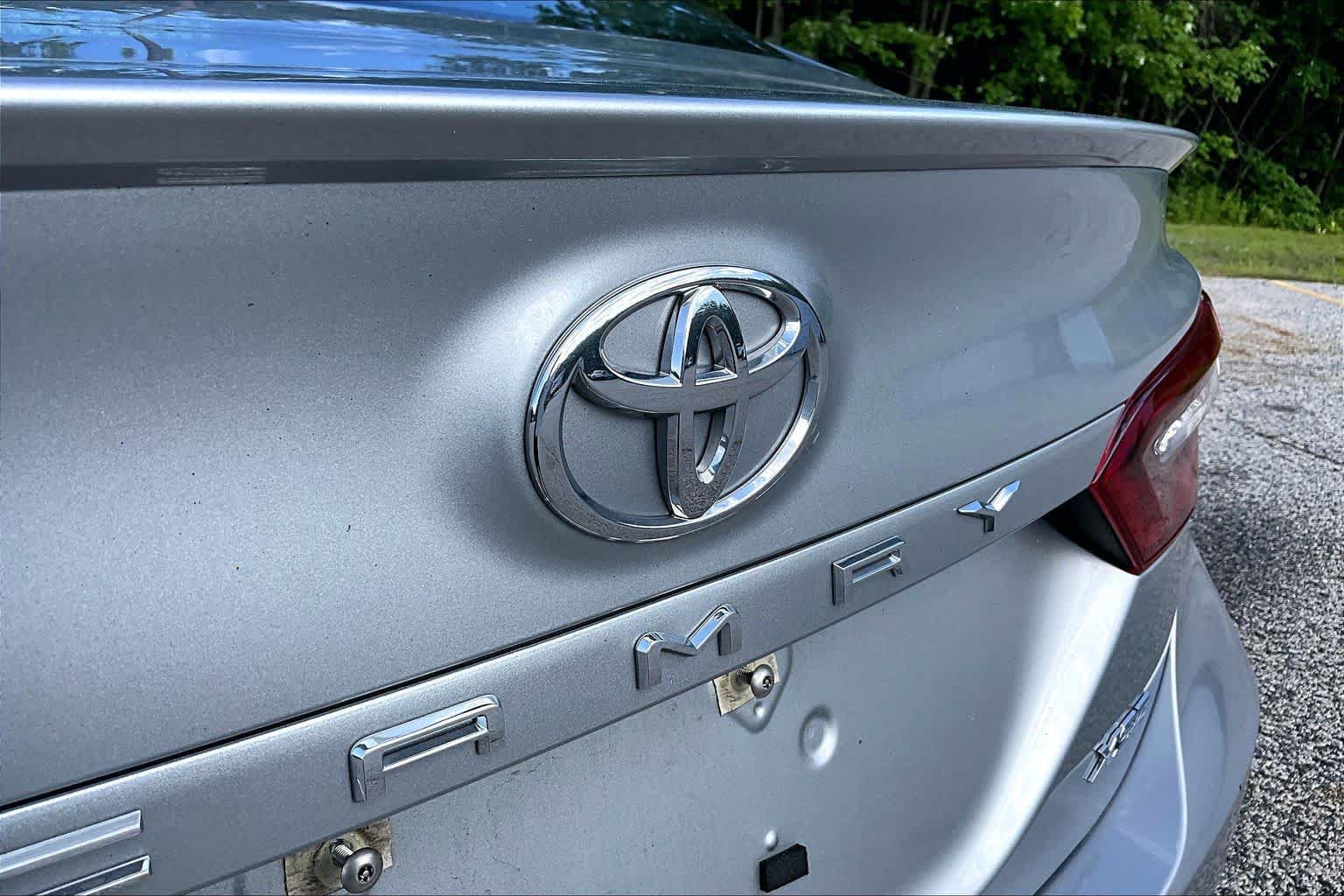 Used 2024 Toyota Camry XSE FWD image 32