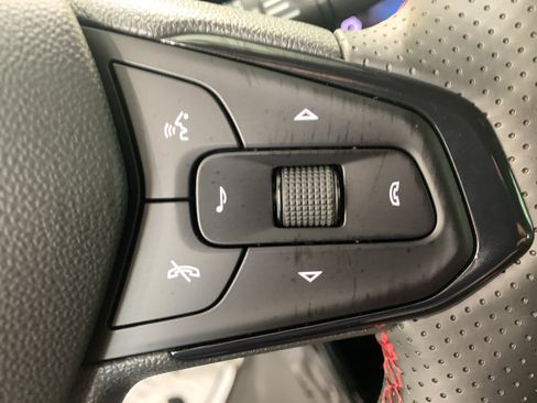 New 2026 Chevrolet Trax RS w/ Driver Confidence Package FWD image 19