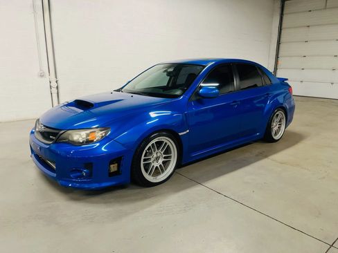 Used 2011 Subaru Impreza WRX Limited AWD/4WD image 2