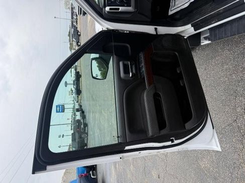 Used 2017 GMC Sierra 1500 SLE image 52