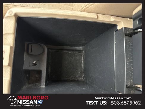 Certified 2018 Nissan Rogue SL w/ Premium Package image 31