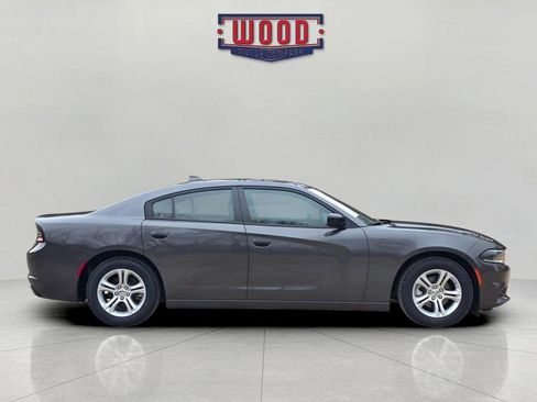 Used 2023 Dodge Charger SXT image 2