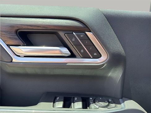 New 2025 GMC Sierra 2500 SLT w/ Texas SLT Premium Package image 14