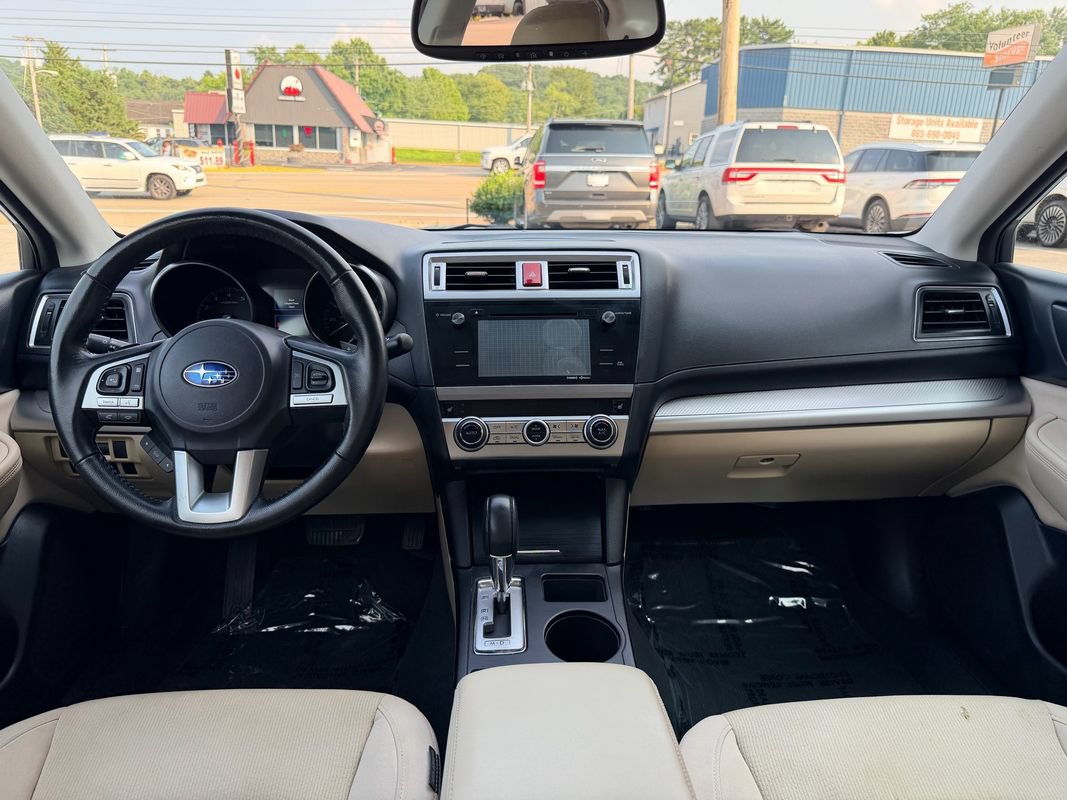 Used 2015 Subaru Legacy 2.5i Premium w/ Moonroof Package AWD/4WD image 18