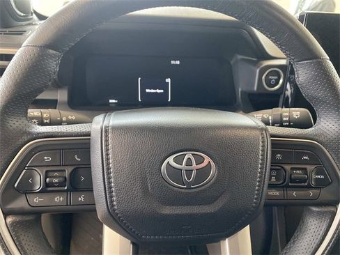 New 2025 Toyota 4Runner Limited image 10