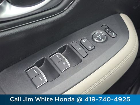 New 2026 Honda HR-V EX-L image 24