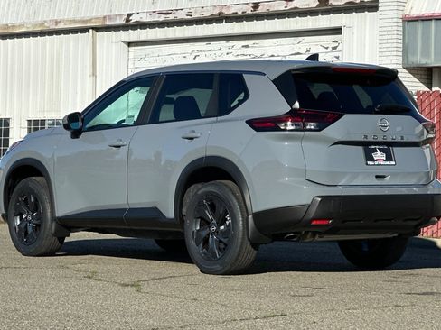 New 2026 Nissan Rogue SV FWD image 7