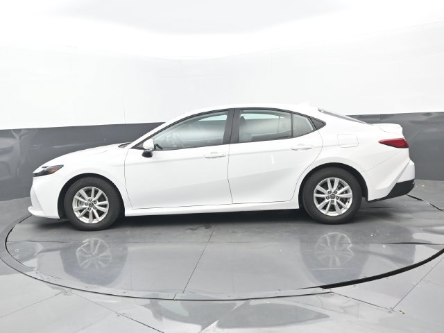 Used 2025 Toyota Camry LE w/ Convenience Package FWD image 7