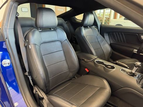 Used 2015 Ford Mustang GT Premium RWD image 22