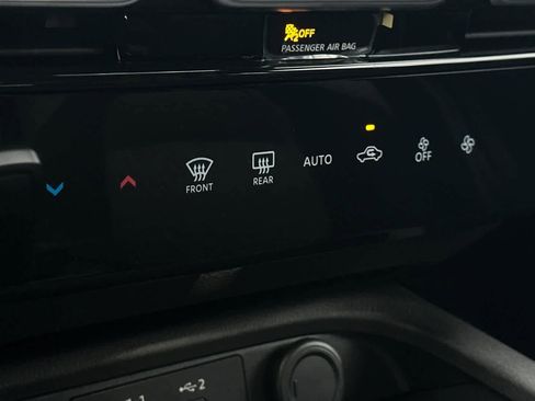 New 2026 Nissan Sentra SV FWD image 23