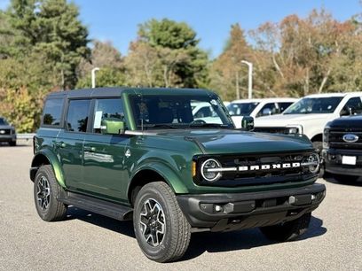 New 2025 Ford Bronco Outer Banks