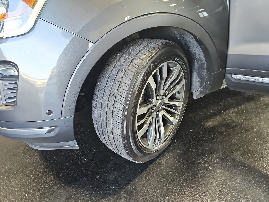 Used 2018 Ford Explorer Platinum AWD/4WD image 67