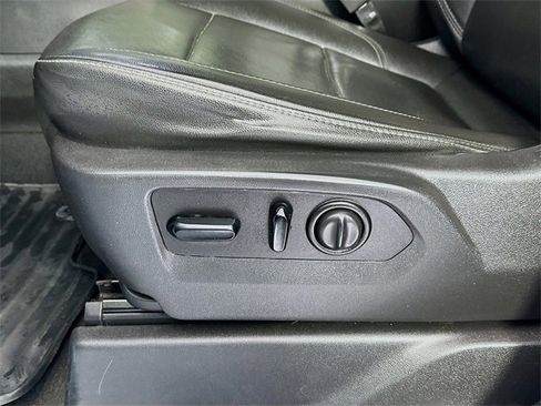 Used 2021 Chevrolet Silverado 2500 LTZ w/ LTZ Plus Package image 18