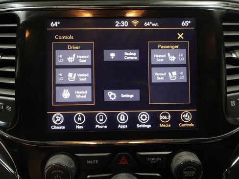 Used 2021 Jeep Grand Cherokee Limited w/ Quick Order Package 28K 80th AWD/4WD image 37