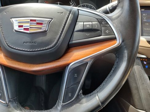 Used 2019 Cadillac XT5 Platinum AWD/4WD image 27