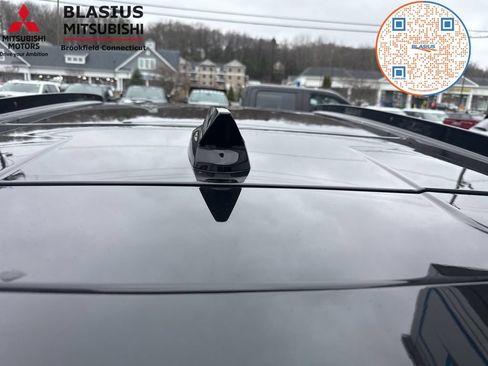 Used 2024 Cadillac XT4 Sport AWD/4WD image 34