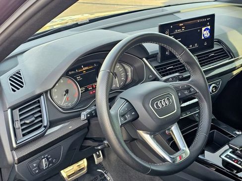 Used 2022 Audi SQ5 Premium image 16