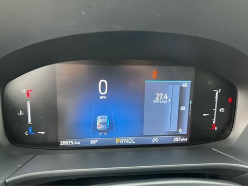Used 2025 Ford Escape Active AWD/4WD image 13