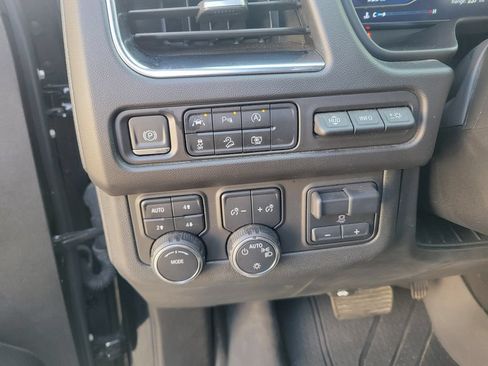 Used 2024 Chevrolet Tahoe Premier w/ Premium Package AWD/4WD image 13