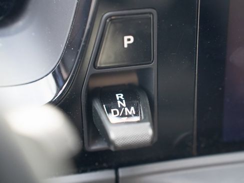 Certified 2025 Porsche Panamera 4 image 25