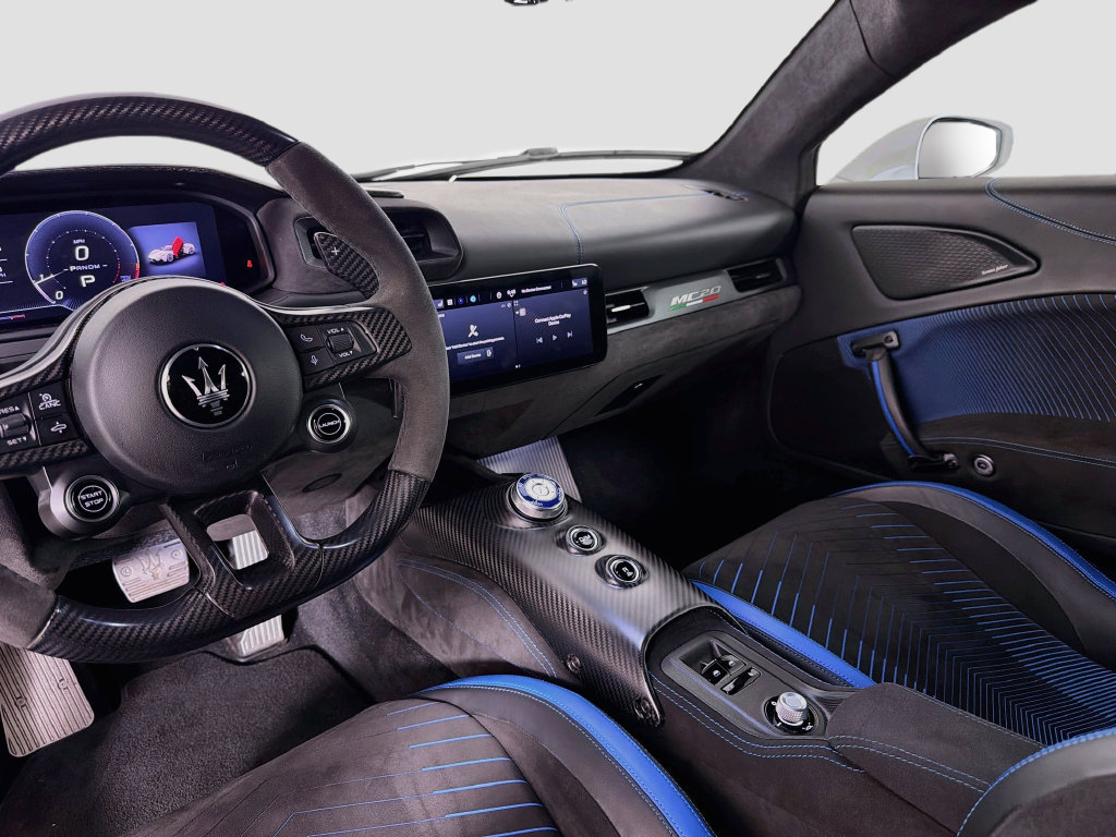 Used 2022 Maserati MC20 Coupe RWD image 24