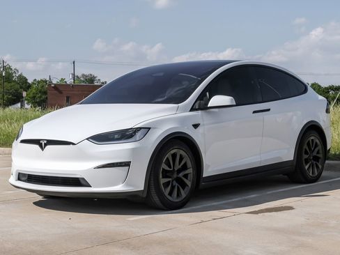Used 2024 Tesla Model X AWD/4WD image 7