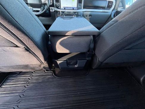 Certified 2022 Ford F150 XLT w/ Equipment Group 302A High image 22