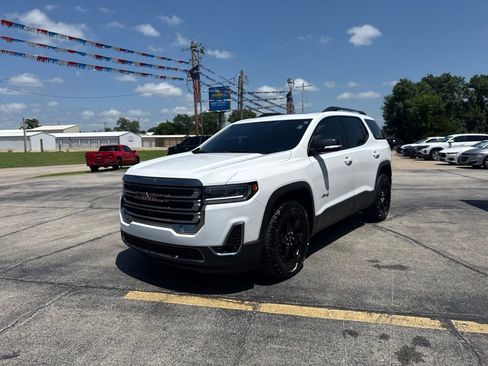 Used 2023 GMC Acadia AT4 w/ Technology Package AWD/4WD image 9