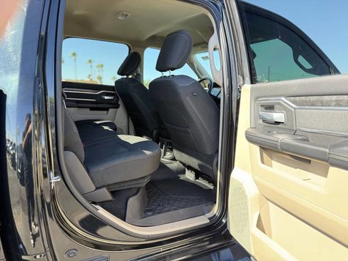 Used 2019 RAM 2500 Big Horn image 11