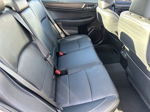 Used 2017 Subaru Legacy 3.6R Limited image 10