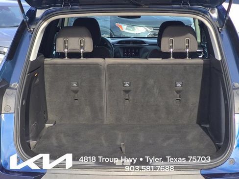 Used 2022 Chevrolet TrailBlazer LT FWD image 9