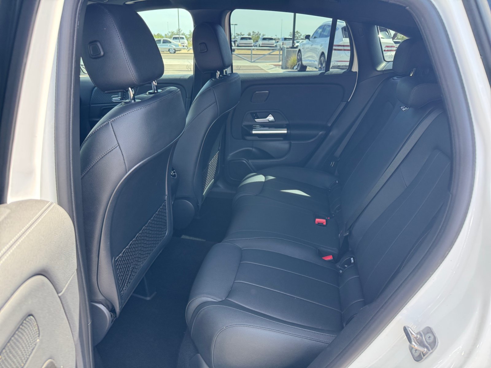 Used 2025 Mercedes-Benz GLA 250 4MATIC image 17