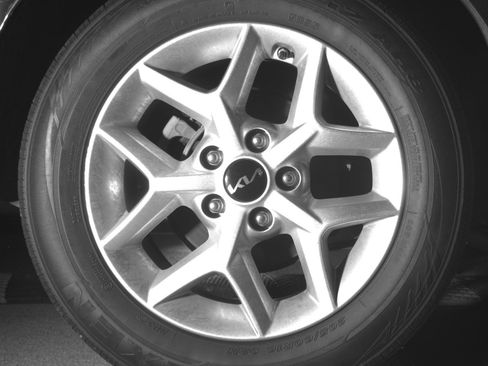 Used 2025 Kia Soul LX w/ LX Technology Package image 15