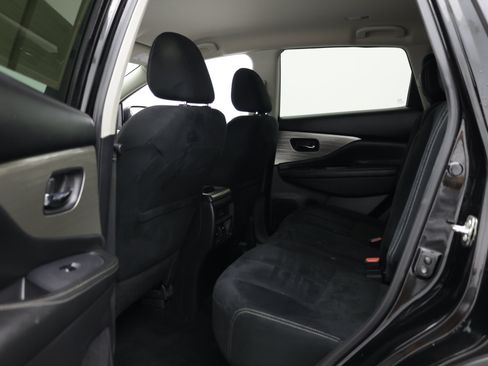 Used 2018 Nissan Murano SV FWD image 29