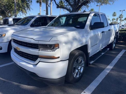 Used 2019 Chevrolet Silverado 1500 Custom w/ Custom Convenience Package image 1