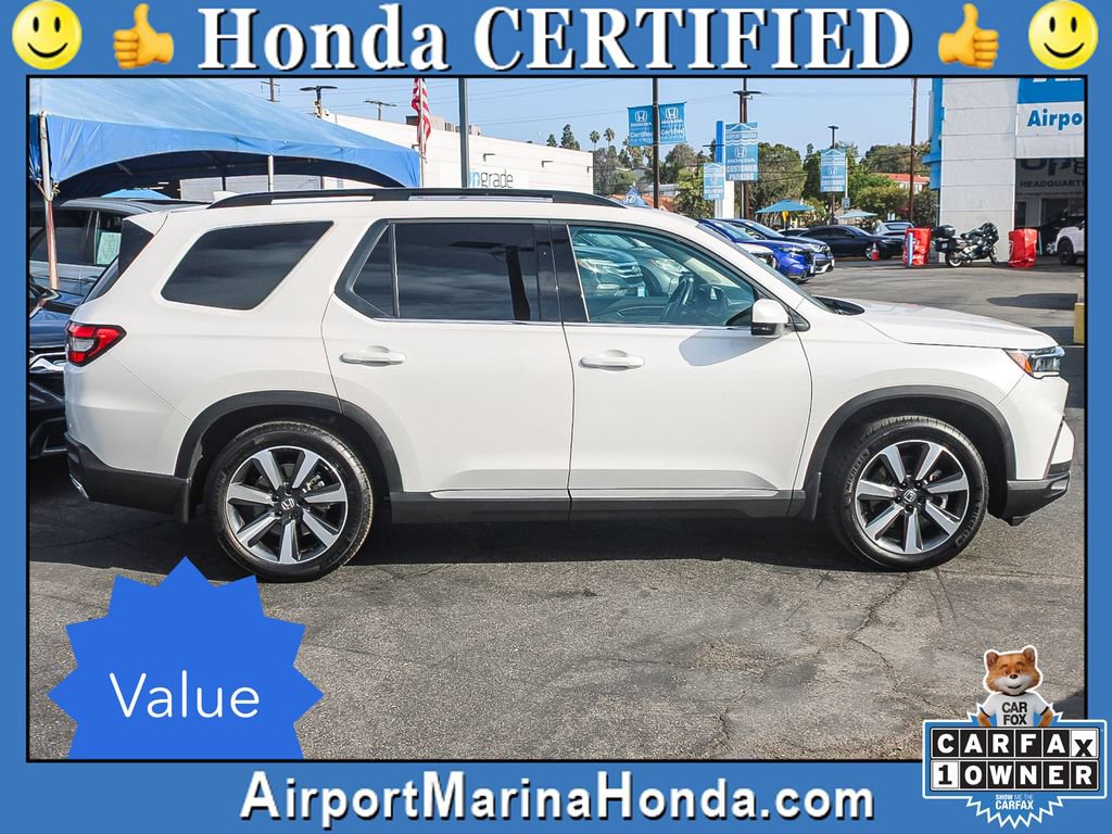 Certified 2025 Honda Pilot Touring image 17