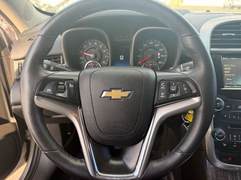Used 2014 Chevrolet Malibu LTZ FWD image 16