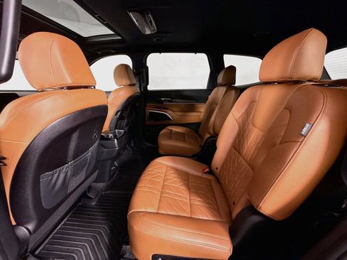 Used 2025 Kia Telluride EX X-Line AWD/4WD image 30
