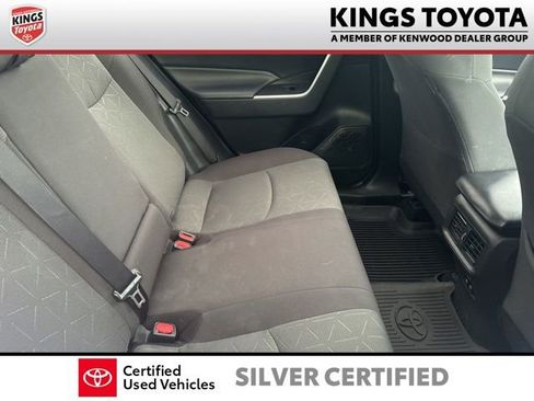 Used 2019 Toyota RAV4 XLE w/ Convenience Package AWD/4WD image 9