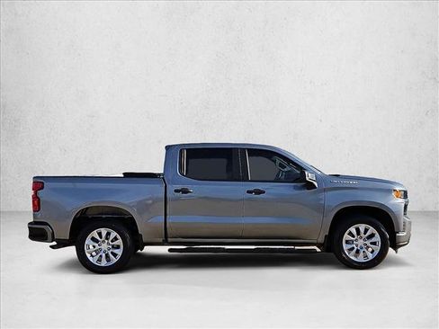 Used 2022 Chevrolet Silverado 1500 Custom image 4
