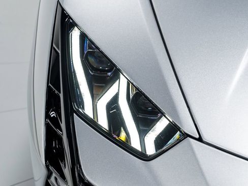 Used 2023 Lamborghini Huracan Tecnica RWD image 42