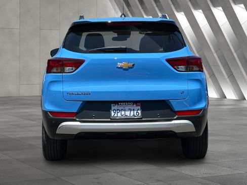 Used 2024 Chevrolet TrailBlazer LT w/ Driver Confidence Package FWD image 5