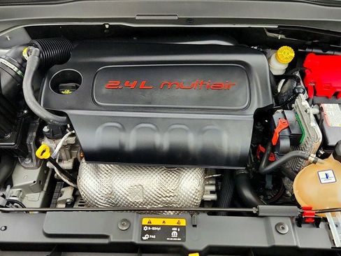 Used 2020 Jeep Renegade Altitude image 26